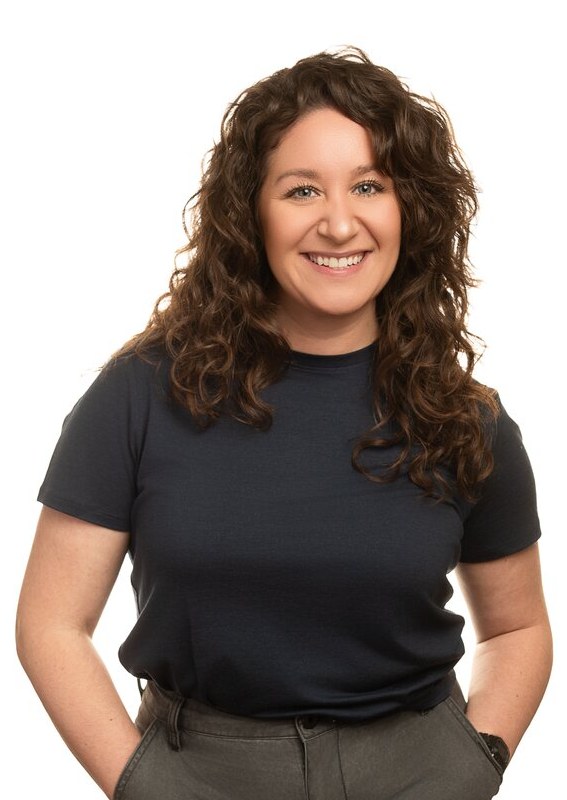 Chantelle &mdash; Creative Director, Insurance Social